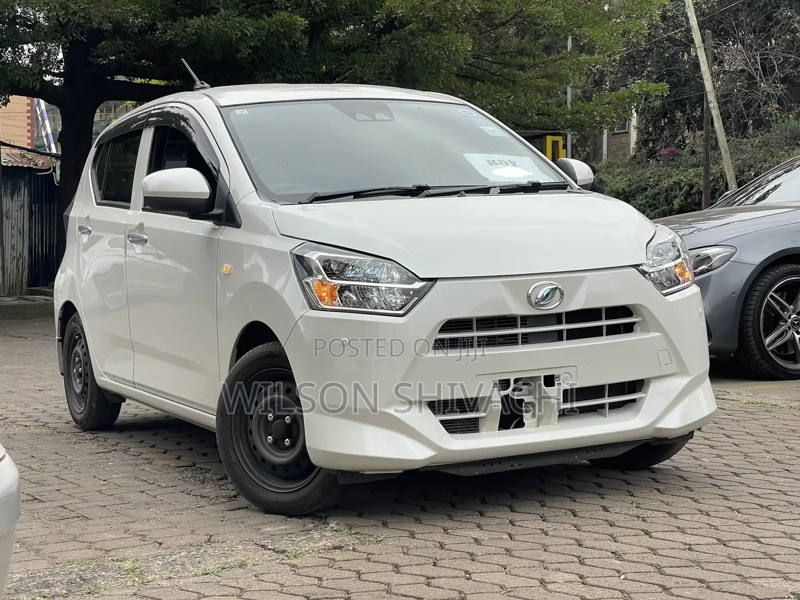 Daihatsu Mira 2019 White