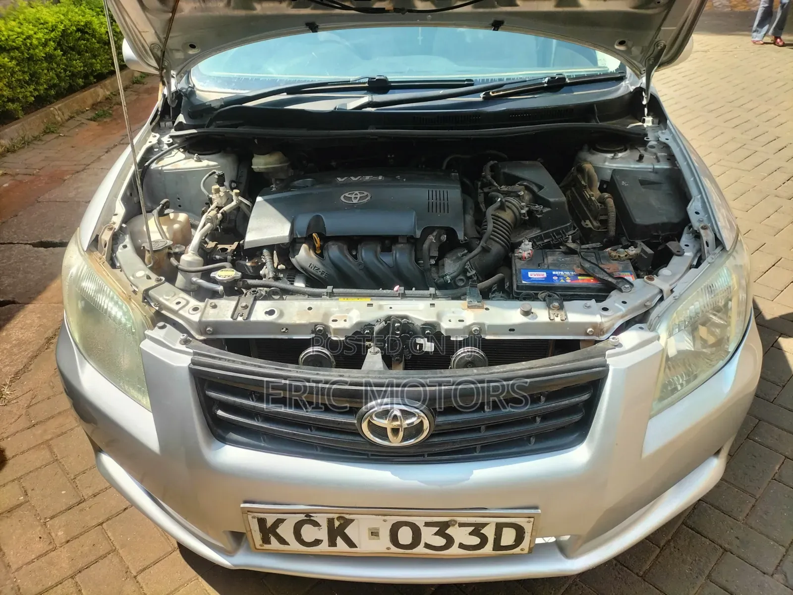 Toyota Axio 2010 Silver