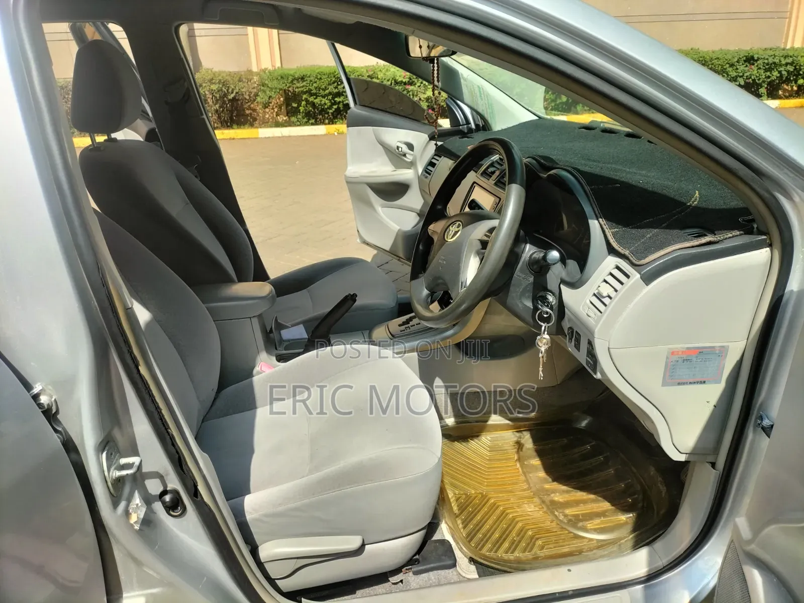 Toyota Axio 2010 Silver