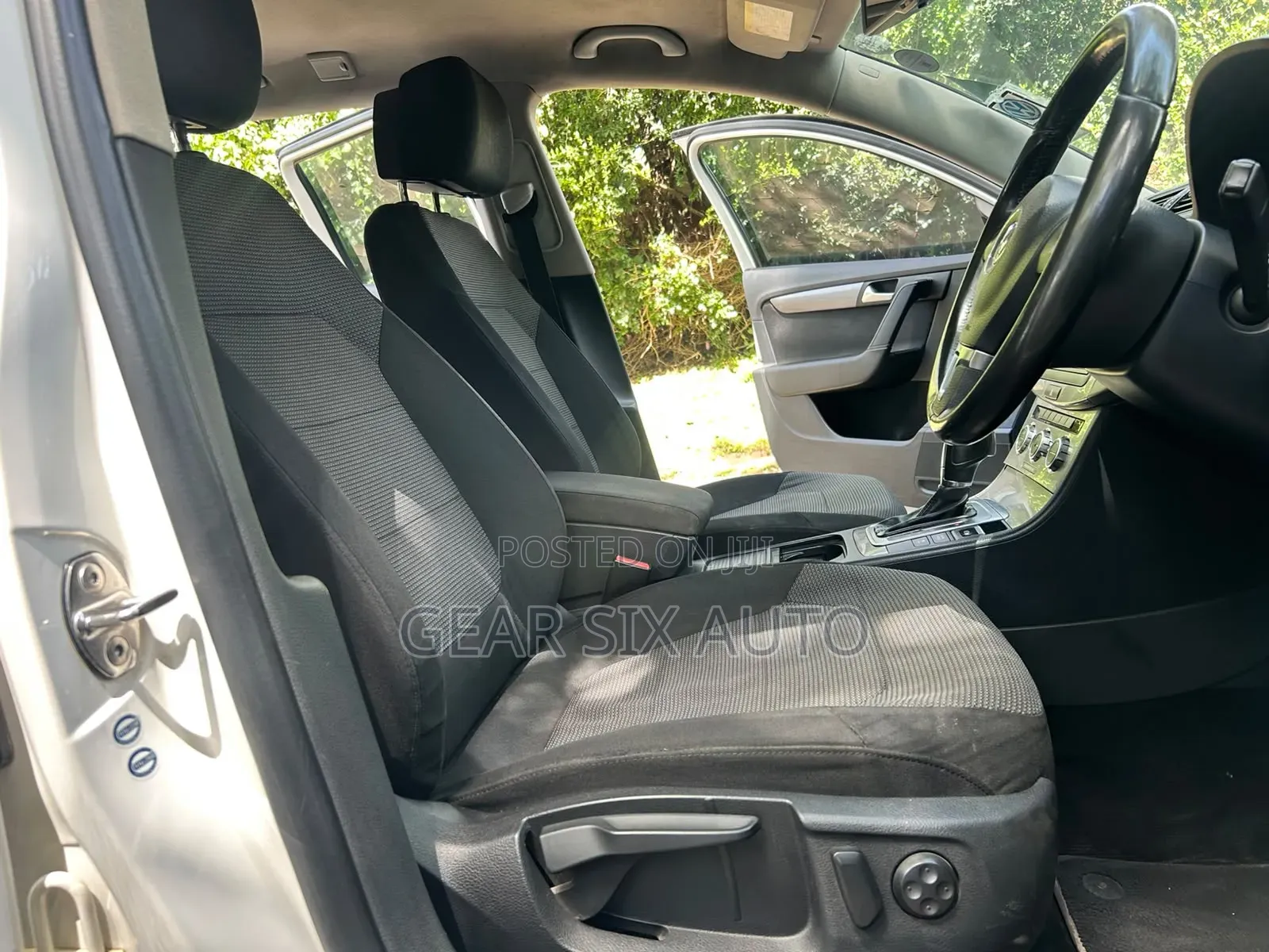 Volkswagen Passat 2015 White