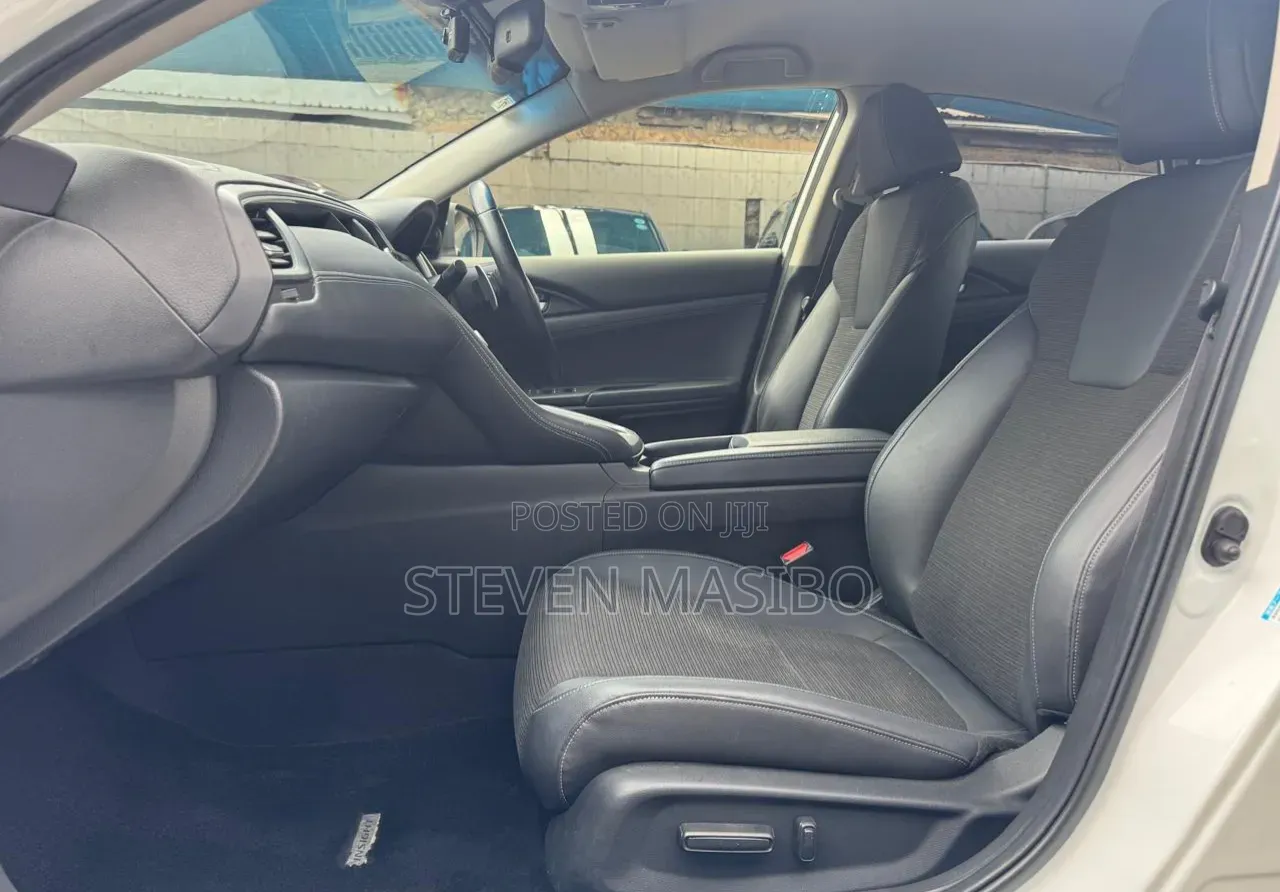 Honda Insight 2019 White