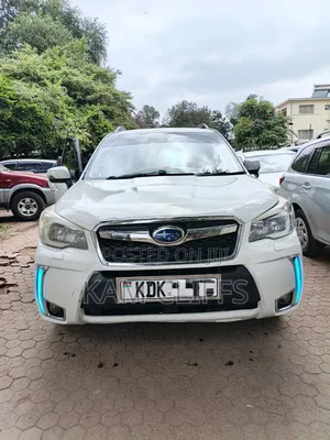 Subaru Forester 2016 Pearl