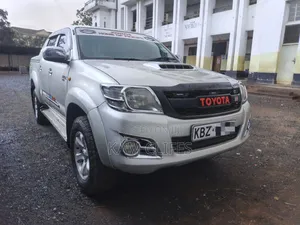 Toyota Hilux 2007 Beige