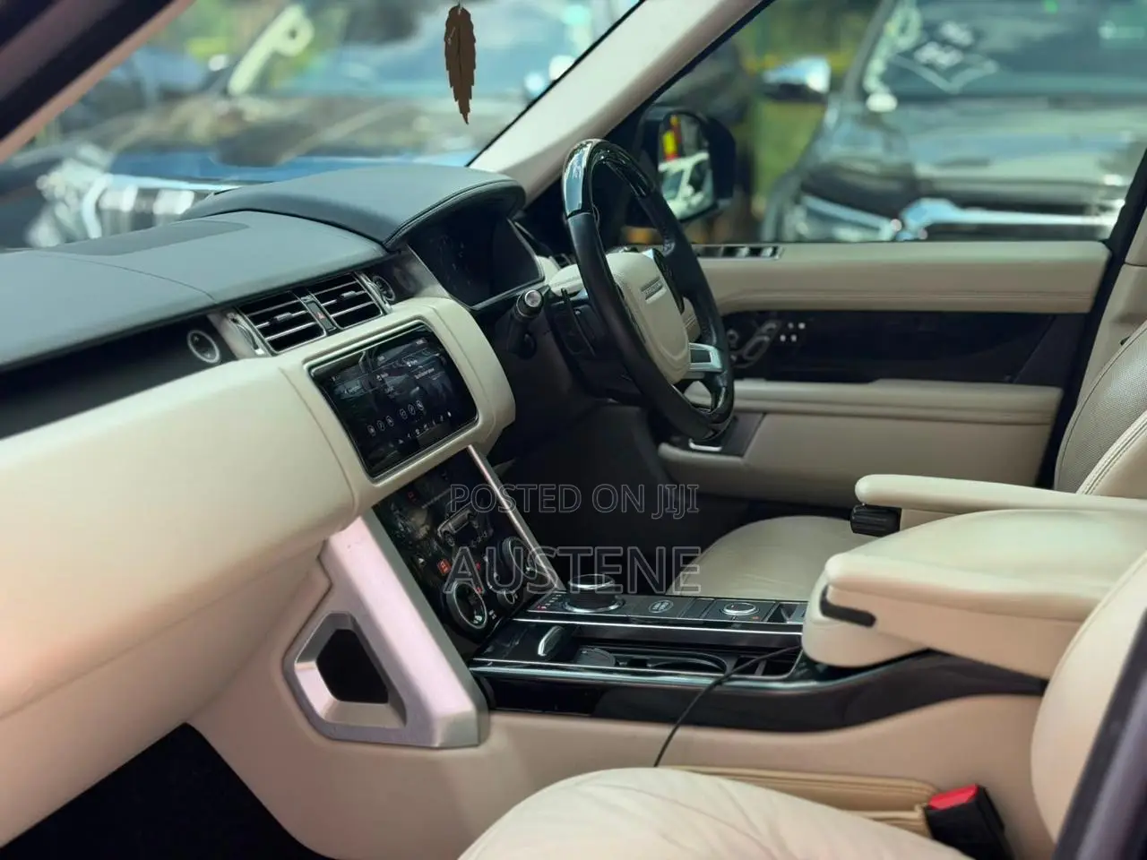 Land Rover Range Rover Vogue 2020 Brown