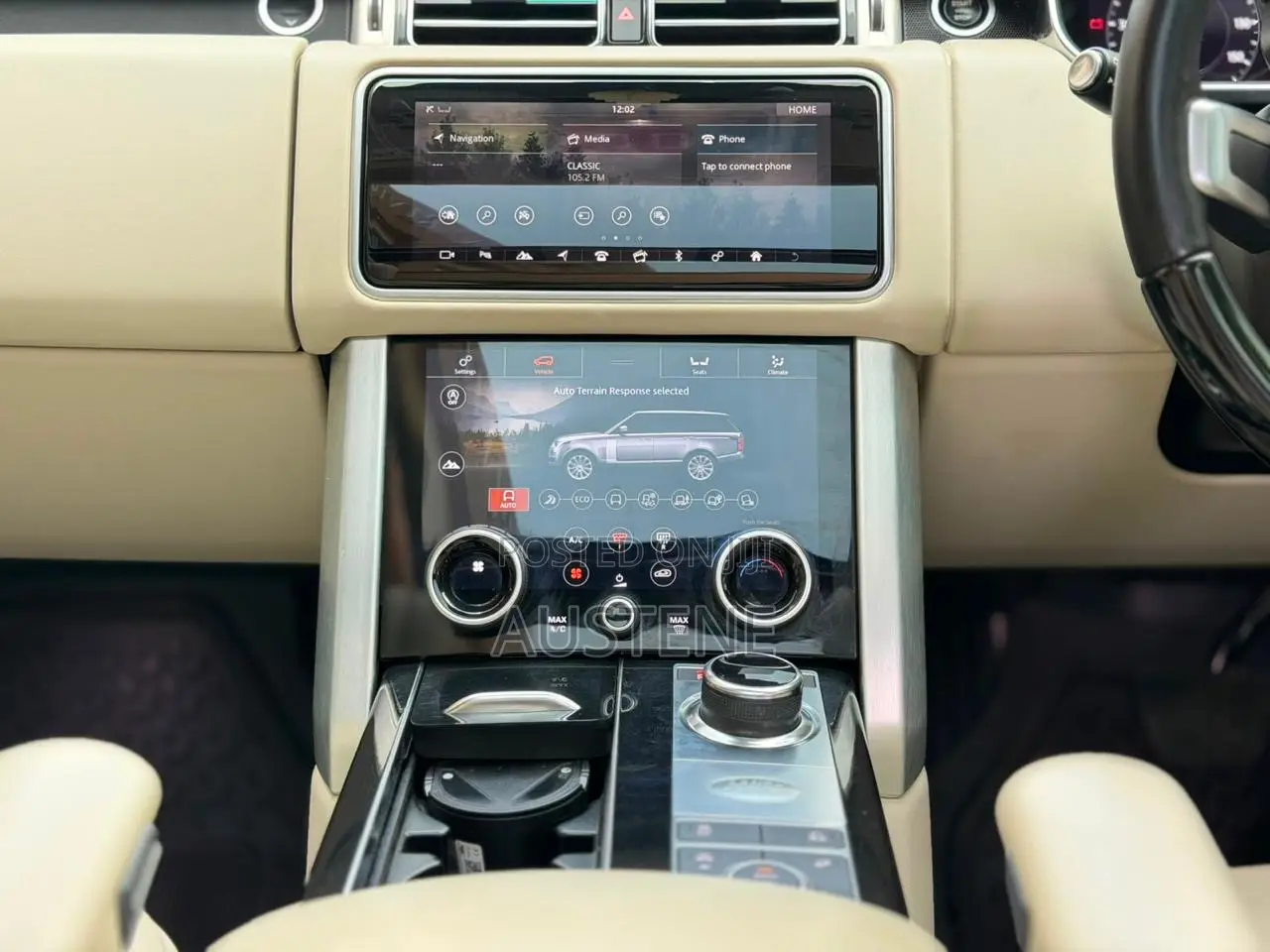 Land Rover Range Rover Vogue 2020 Brown