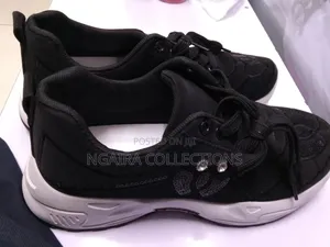 Sneakers - Arya
