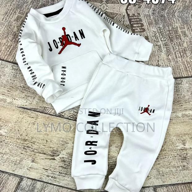 Cute 2 Set Baby Clothes