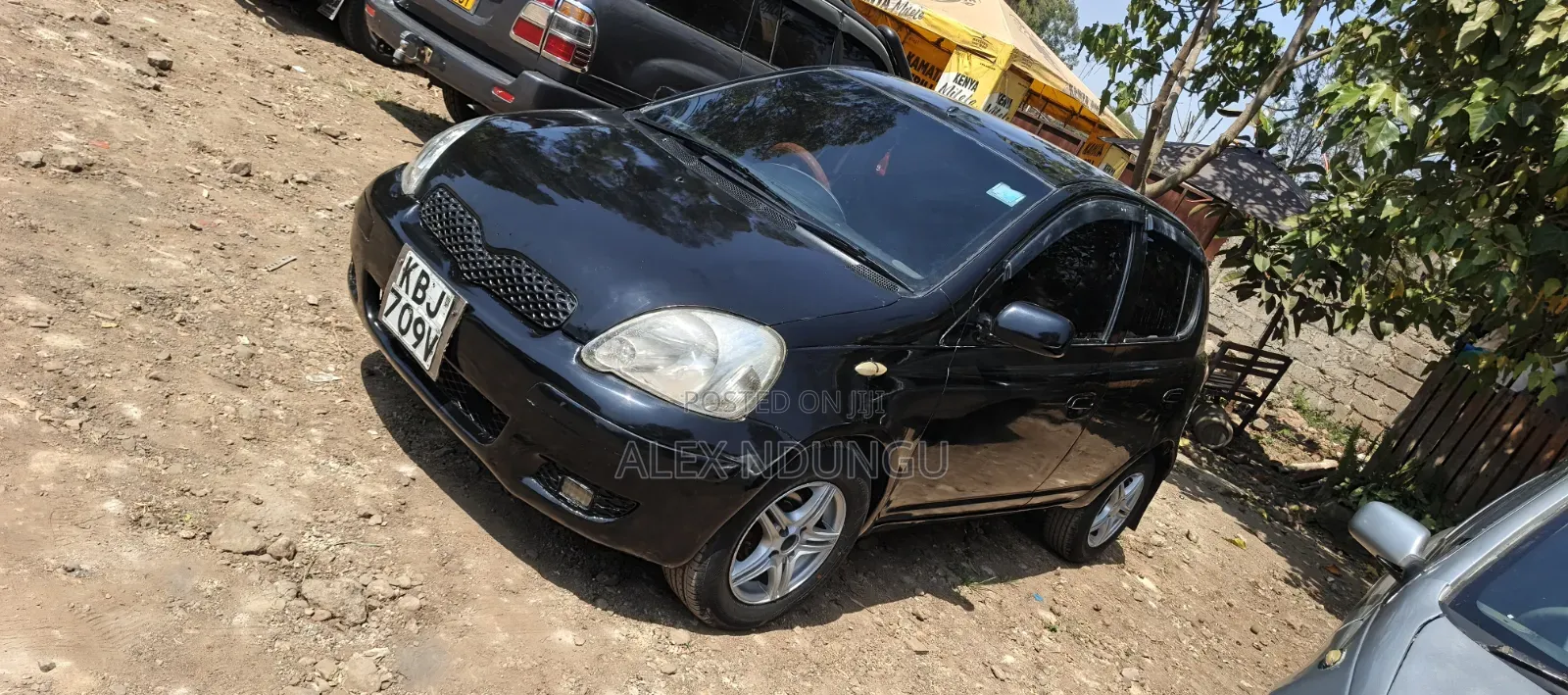 Toyota Vitz 2004 Black