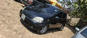 Toyota Vitz 2004 Black