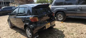 Toyota Vitz 2004 Black