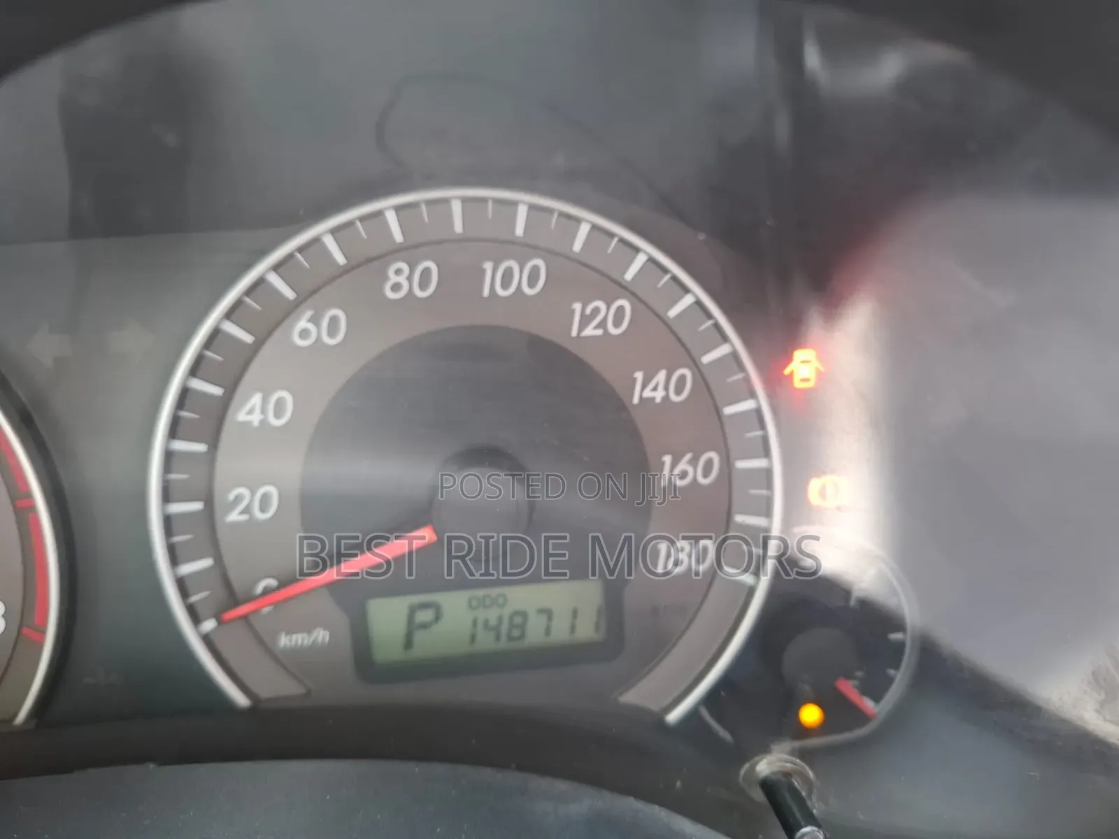 Toyota Axio 2010 Silver