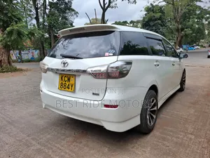 Toyota Wish 2013 White