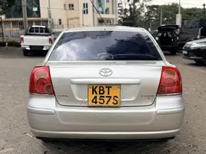 Toyota Avensis 2006 Silver