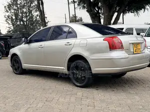Toyota Avensis 2006 Silver