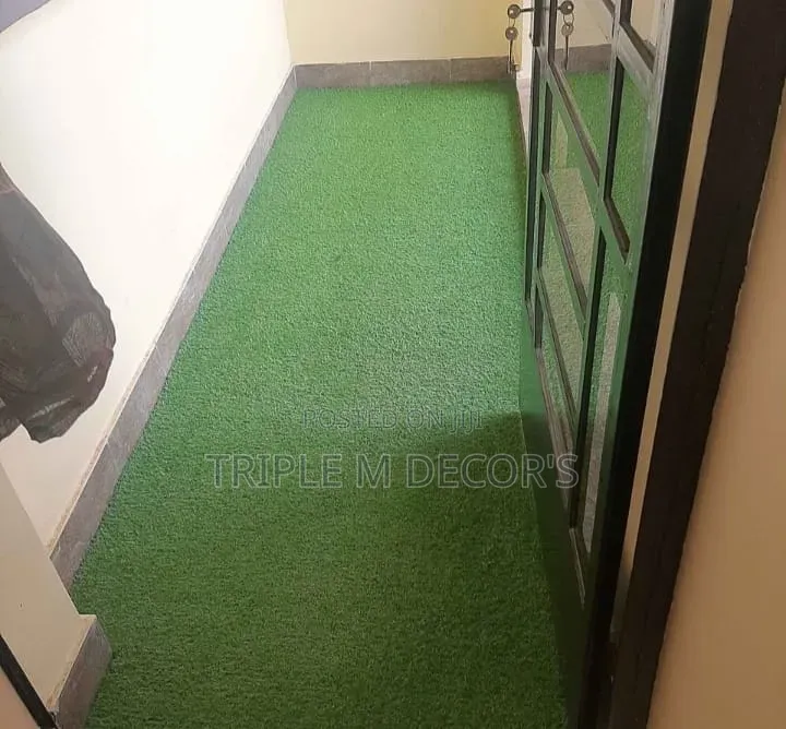 Strong,Soft and Safe Outdoor Turf for Families