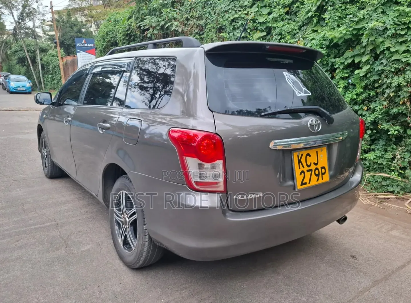 Toyota Corolla Fielder 2010 Gray