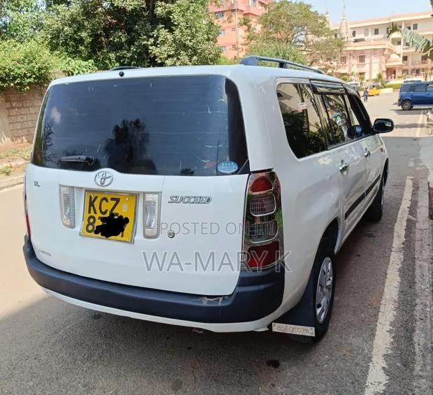 Toyota TownAce 2014 White - thumbnail 3