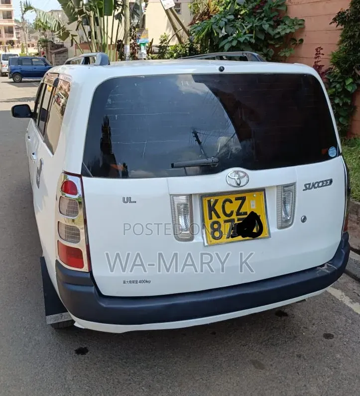 Toyota TownAce 2014 White