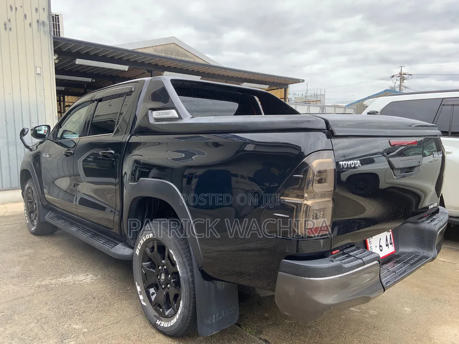 Toyota Hilux 2019 Black