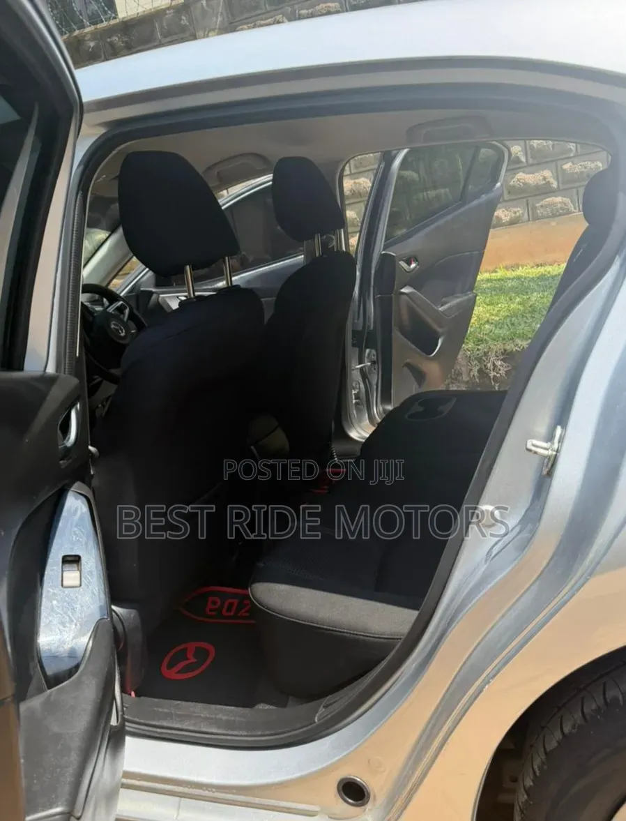 Mazda Axela 2017 Silver