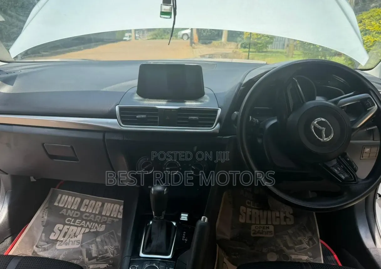 Mazda Axela 2017 Silver