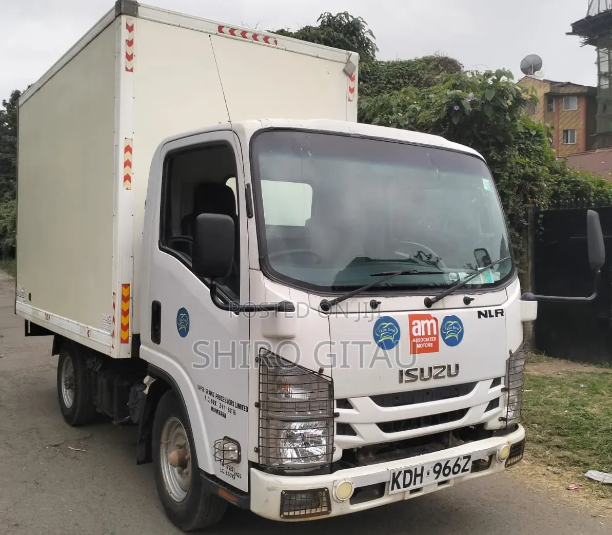 Isuzu NLR Local