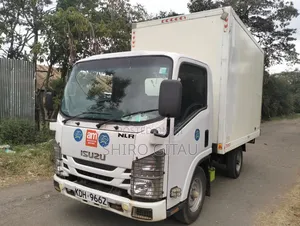 Isuzu NLR Local