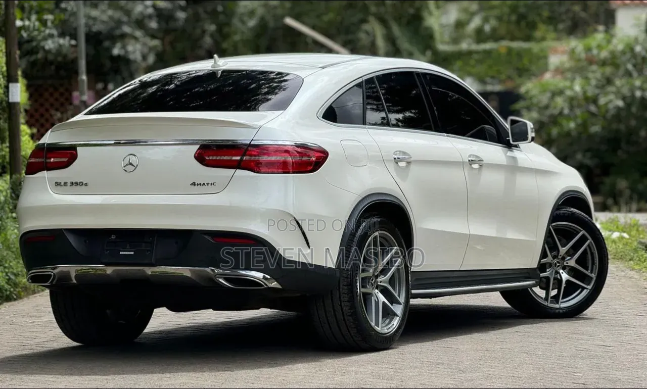 Mercedes-Benz GLE-Class 2018 White