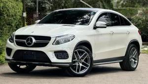 Mercedes-Benz GLE-Class 2018 White