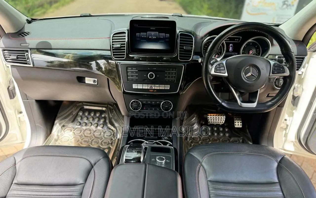 Mercedes-Benz GLE-Class 2018 White