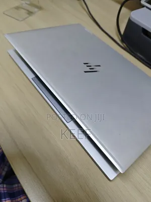 Laptop HP EliteBook 1040 G8 16GB Intel Core i7 SSD 512GB