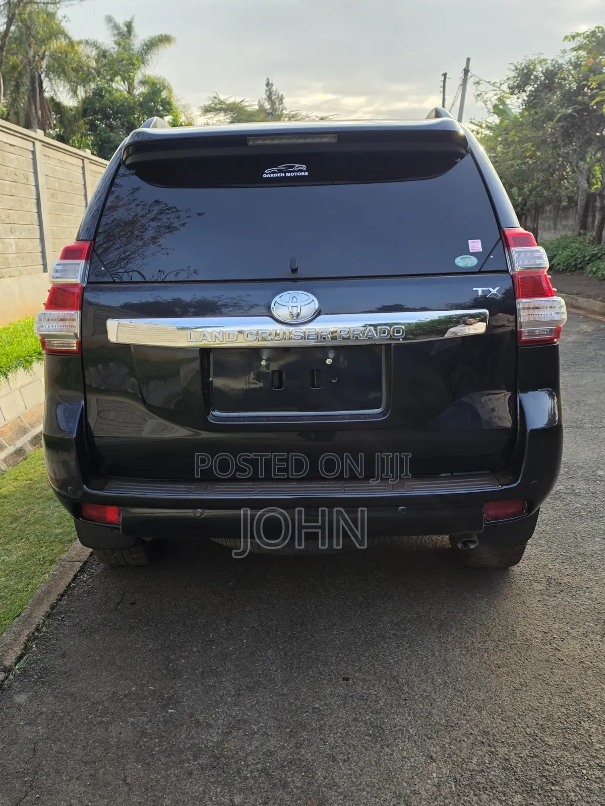Toyota Land Cruiser Prado 2016 Black