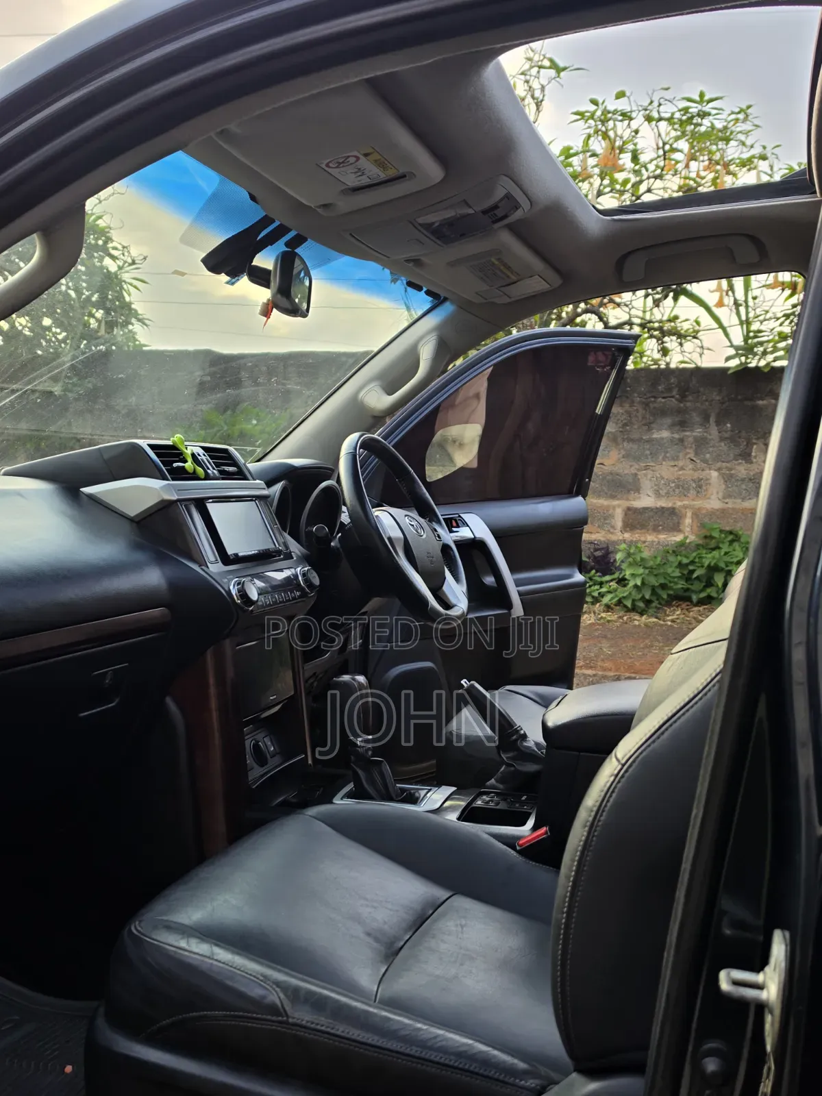 Toyota Land Cruiser Prado 2016 Black