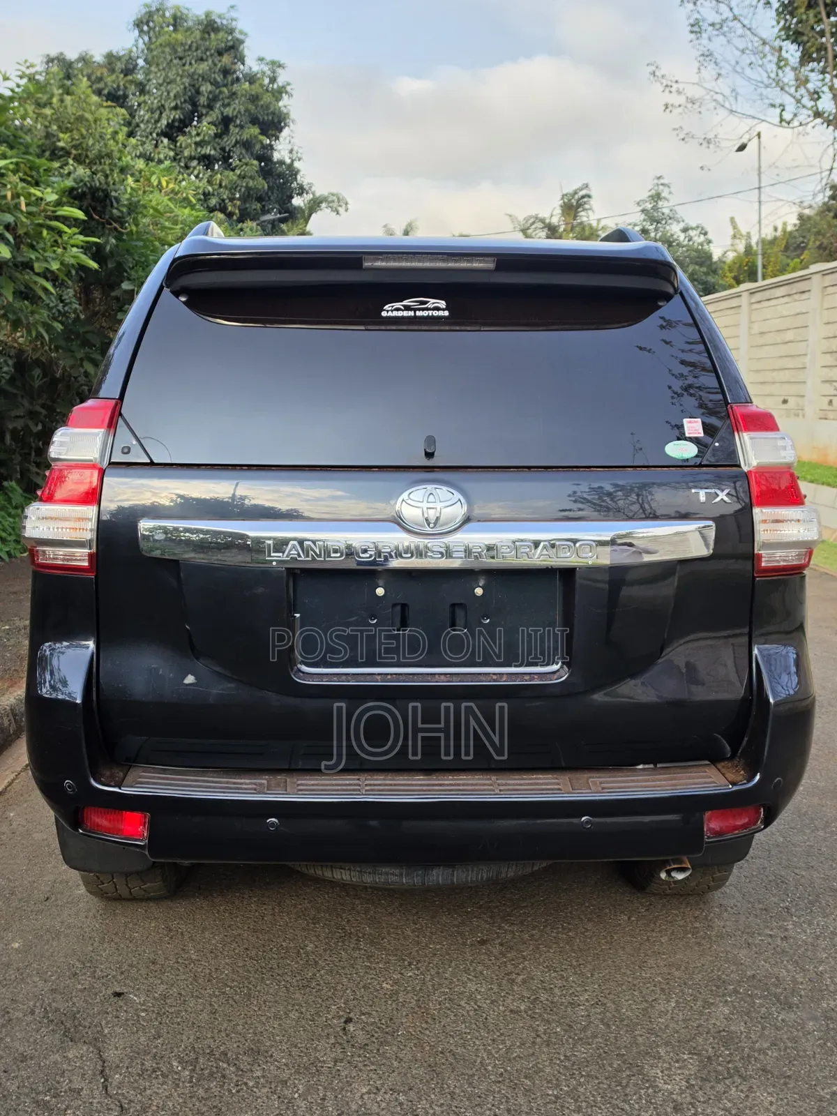 Toyota Land Cruiser Prado 2016 Black