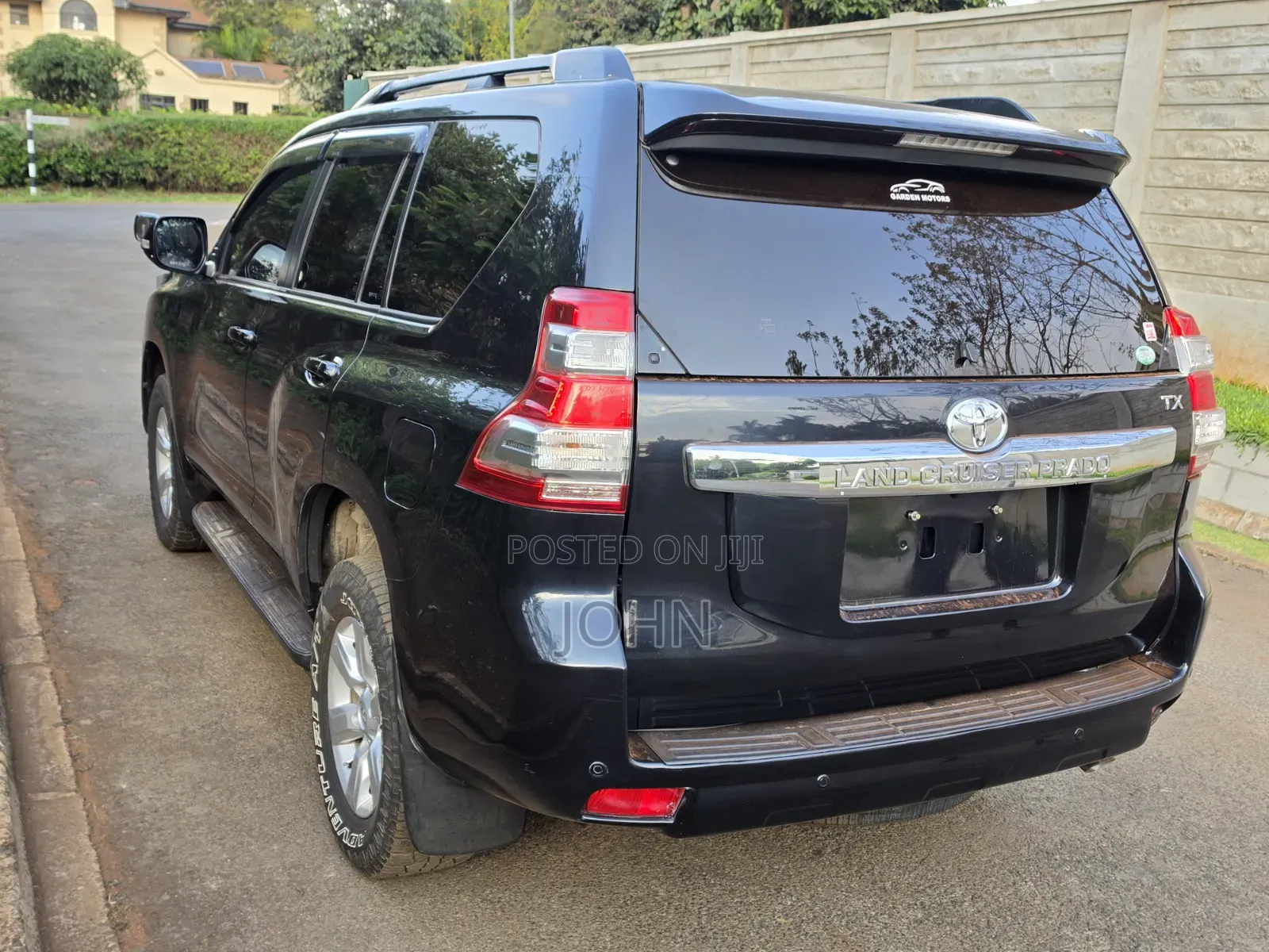 Toyota Land Cruiser Prado 2016 Black