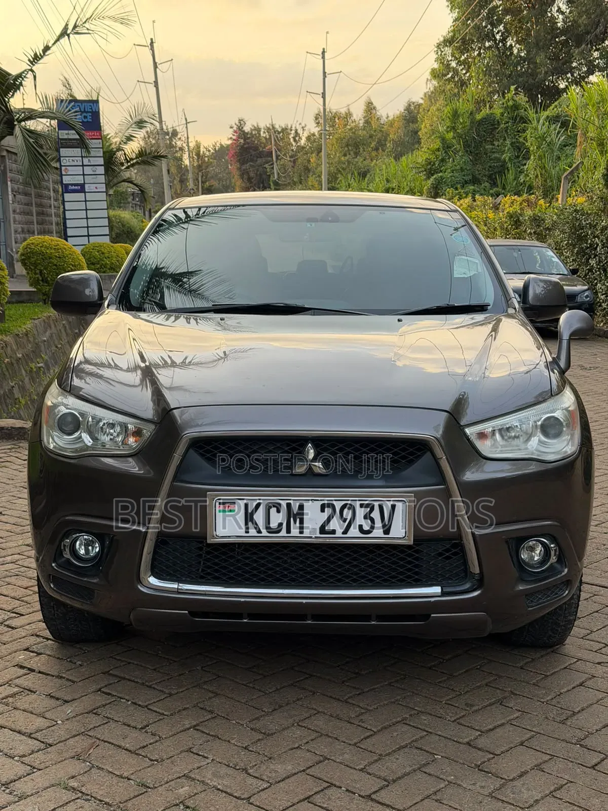Mitsubishi RVR 2010 Brown