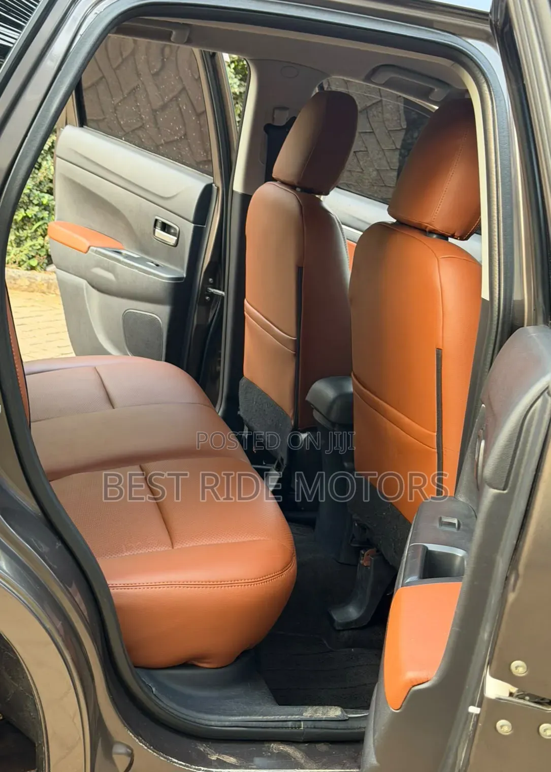 Mitsubishi RVR 2010 Brown