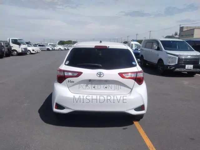 Toyota Vitz 1.0 FWD 5dr 2019 White