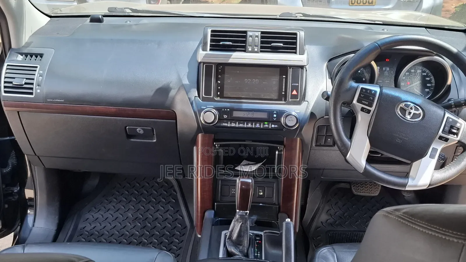 Toyota Land Cruiser Prado 2017 Black