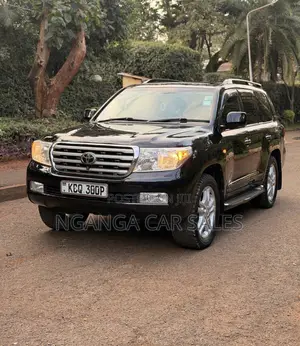 Toyota Land Cruiser 2011 Black