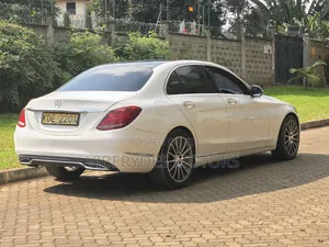 Mercedes-Benz C200 2014 White