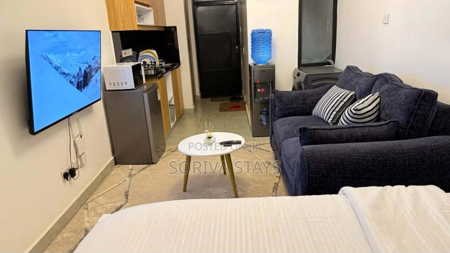 Soriva Stays - Spacious Studio Apartment