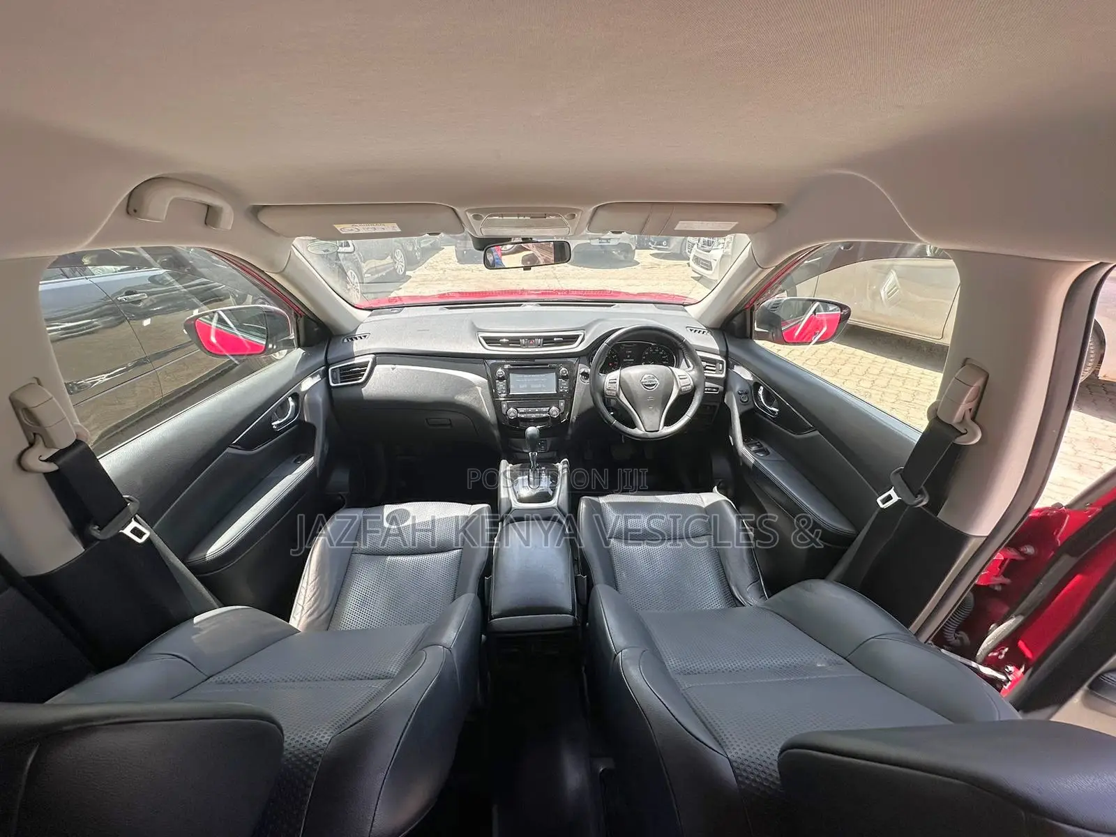 Nissan X-Trail 2.0 Petrol FWD 2016 Red