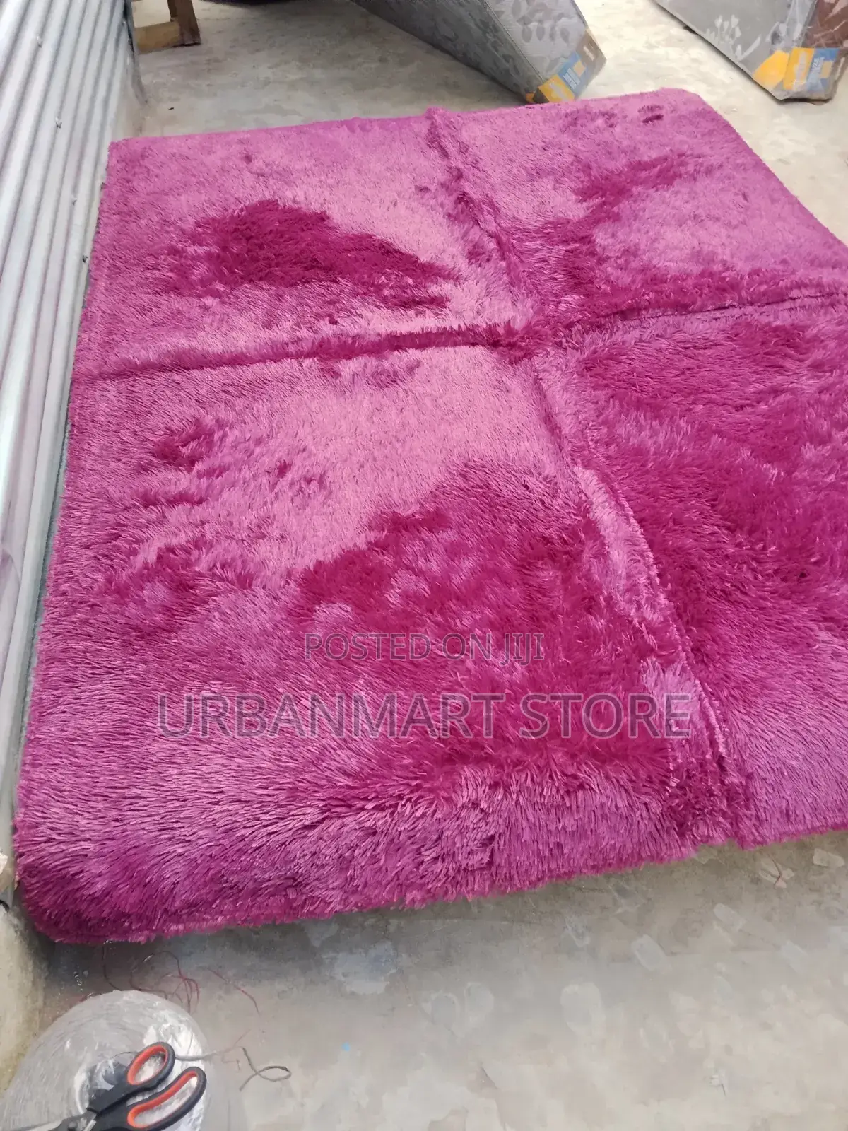 High-Quality Fluffy Carpet 5x8ft