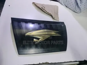 Toyota Harrier 2015-2018 Logo