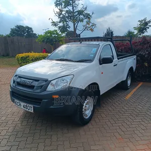 Isuzu D-MAX 2015 White