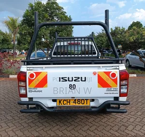 Isuzu D-MAX 2015 White