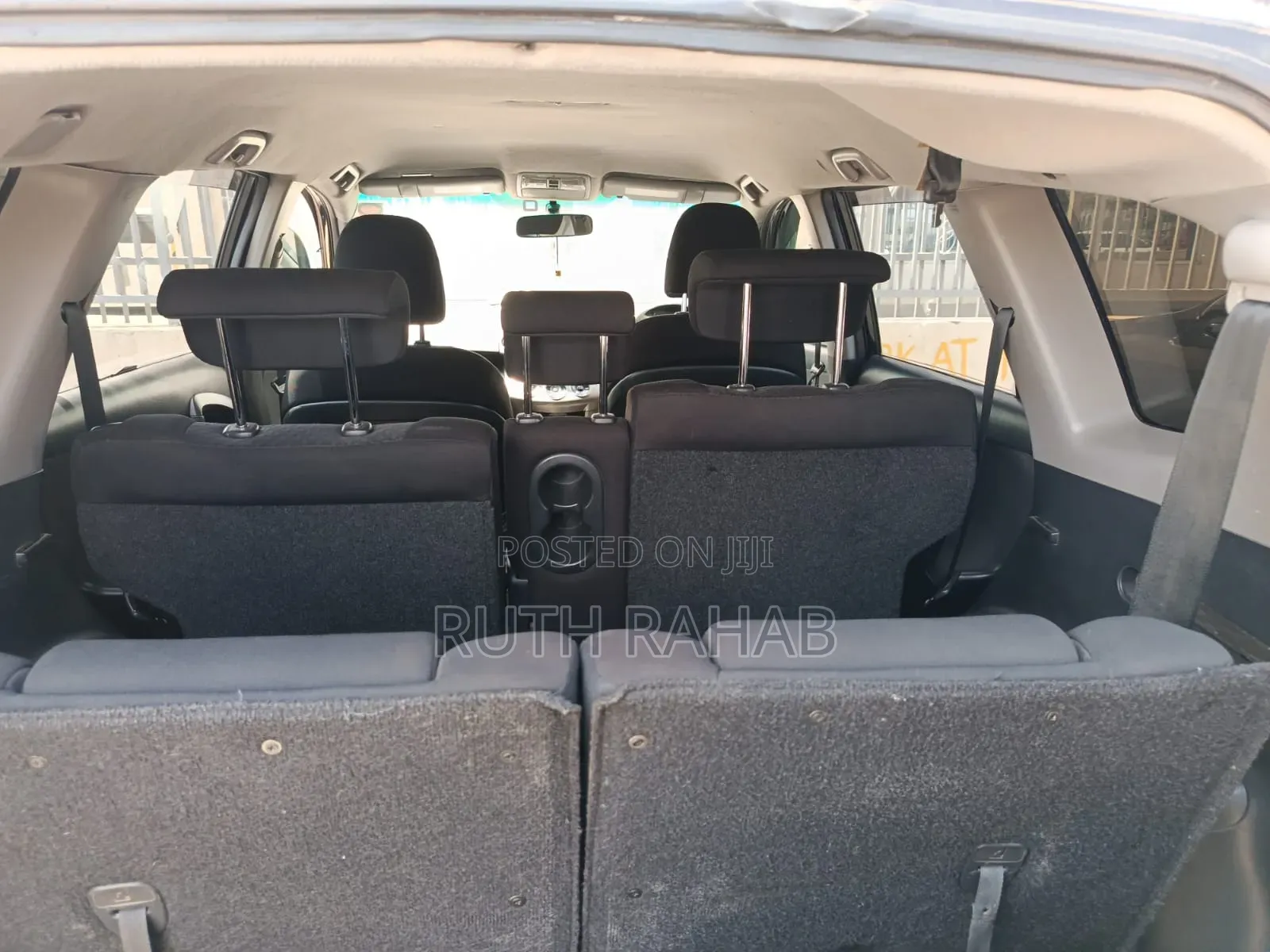 Toyota Vanguard 2011 Black