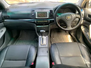 Toyota Premio 2009 Silver