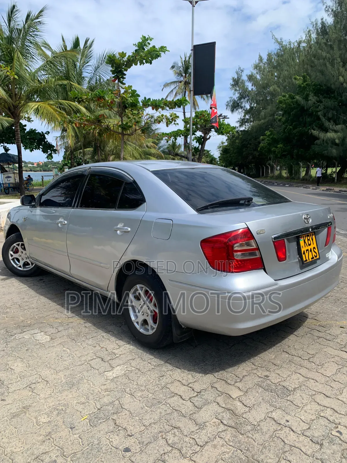 Toyota Premio 2009 Silver